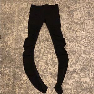 ALO Yoga Black Mesh Goddess Leggings Size M